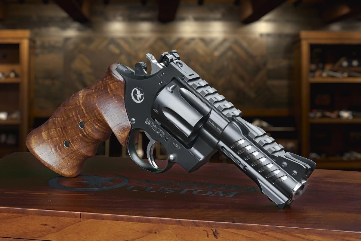 Nighthawk Custom Korth NXR 4" 0414 44 Mag 6 4"